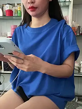 Phale2x online show from April 2026 07:59:02 AM