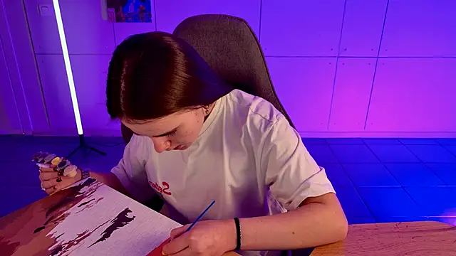 May Bloom online show from November 2025 09:24:01 AM