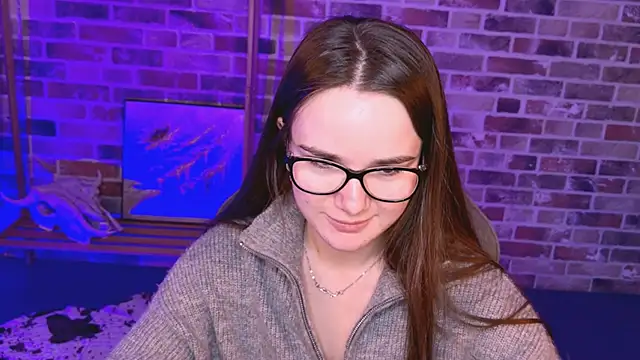 May Bloom online show from April 2026 02:13:02 PM