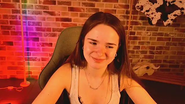 May Bloom online show from March 2026 07:42:01 AM