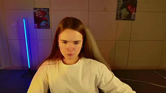 May Bloom online show from November 2025 09:26:02 AM