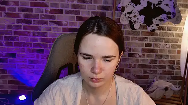 May Bloom online show from February 2026 06:09:01 AM