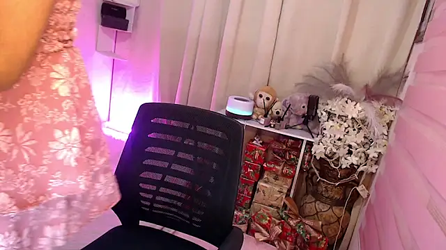 Katesy12 online show from December 2025 01:54:02 AM