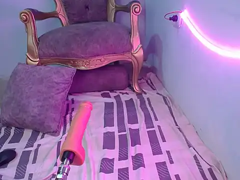 lazzy6565 online show from March 2026 08:38:01 PM