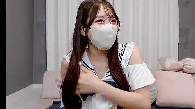 LOVE MIREI LOVE online show from February 2026 11:11:01 AM