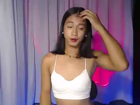 taylaxuxu online show from March 2026 06:54:01 PM