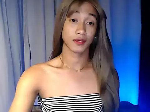 taylaxuxu online show from March 2026 10:59:02 PM