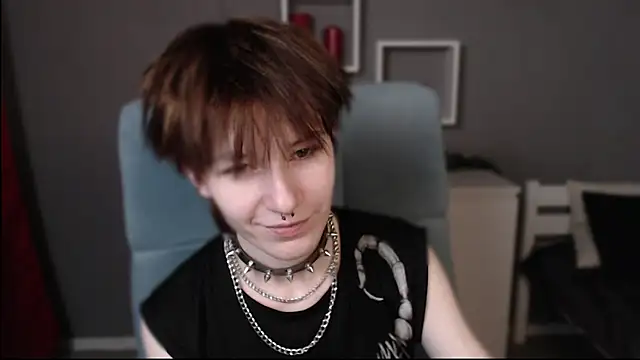 guitarandangell online show from November 2025 04:05:02 AM