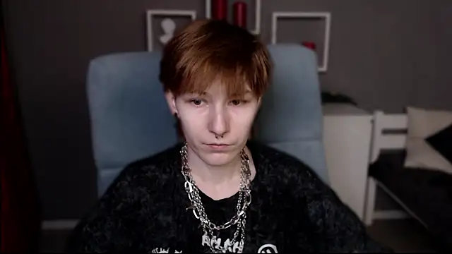 guitarandangell online show from March 2026 06:24:01 PM