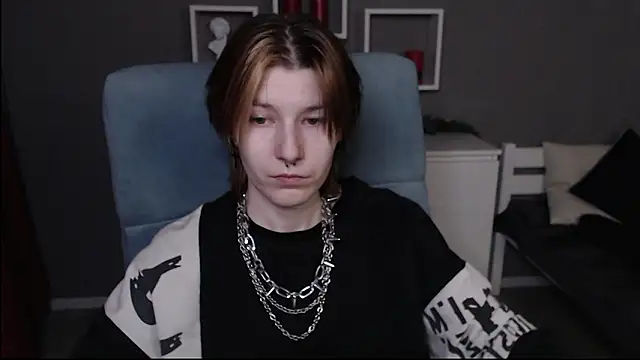 guitarandangell online show from February 2026 05:05:02 AM