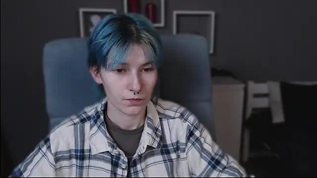 guitarandangell online show from October 2025 03:27:02 AM