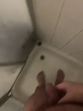 Snapshot of Ing-O2 chatting on December 2025 06:57:02 PM Ing-O2 online show from December 2025 06:57:02 PM