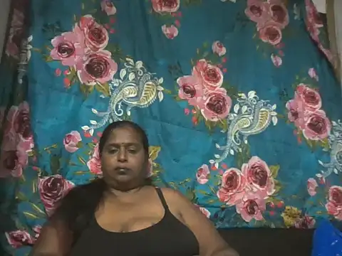 Snapshot of Indianhoney58 chatting on February 2026 04:57:02 PM Indianhoney58 online show from February 2026 04:57:02 PM