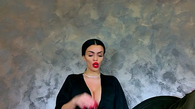 KimWilmes online show from March 2026 06:13:02 AM