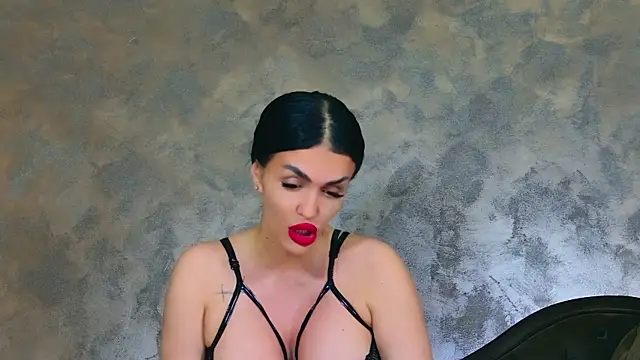 KimWilmes online show from May 2026 01:48:02 PM