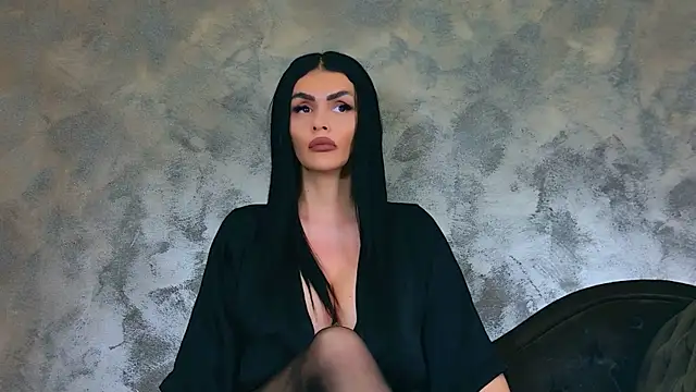 KimWilmes online show from May 2026 12:30:01 PM