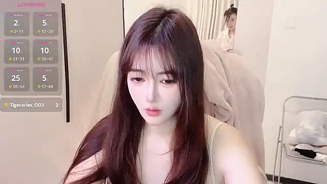 Snapshot of Kinadolly chatting on November 2025 08:07:01 AM Kinadolly online show from November 2025 08:07:01 AM