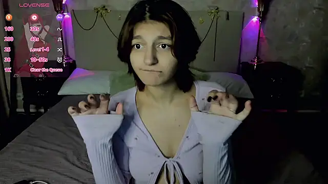 A Skyy online show from January 2026 08:45:01 PM