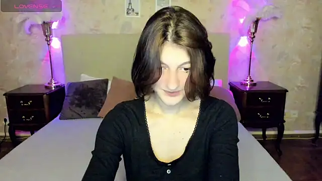 A Skyy online show from November 2025 08:46:01 PM