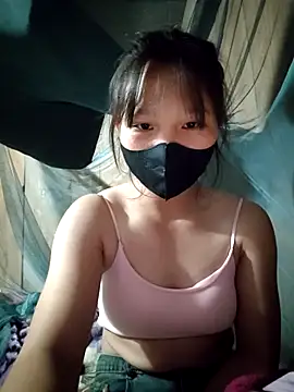 Snapshot of linh-miu99 chatting on November 2025 03:07:01 AM linh-miu99 online show from November 2025 03:07:01 AM