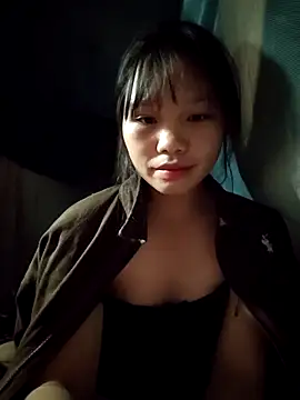 Snapshot of linh-miu99 chatting on November 2025 05:06:02 PM linh-miu99 online show from November 2025 05:06:02 PM