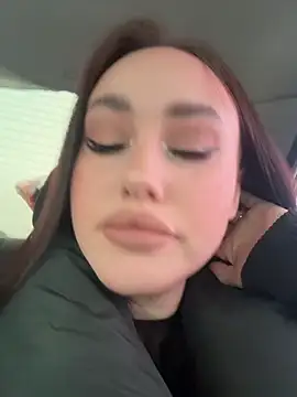 KiraSunshine online show from January 2026 03:34:02 AM