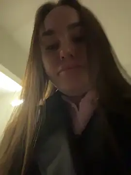 KiraSunshine online show from May 2026 03:02:02 AM