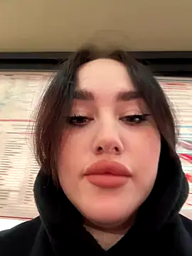 KiraSunshine online show from October 2025 03:51:02 AM