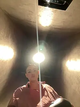 KiraSunshine online show from October 2025 03:28:01 AM