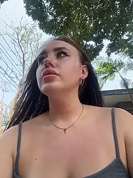 KiraSunshine online show from February 2026 05:42:01 AM