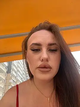 Snapshot of KiraSunshine chatting on June 2026 03:59:02 AM KiraSunshine online show from June 2026 03:59:02 AM