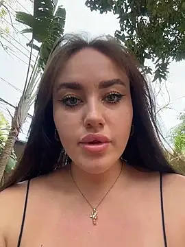 KiraSunshine online show from February 2026 05:18:01 AM