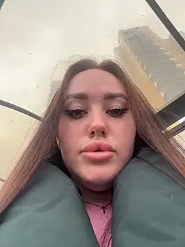 KiraSunshine online show from April 2026 05:22:02 AM