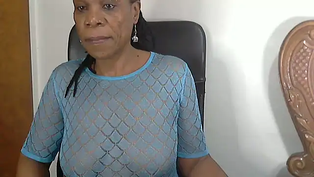 Hotcougar online show from March 2026 05:36:01 AM