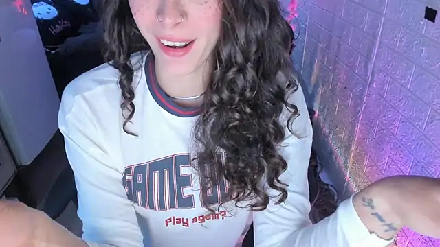 MartesBratty online show from January 2026 10:58:02 PM