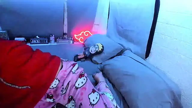 MartesBratty online show from April 2026 10:57:02 PM