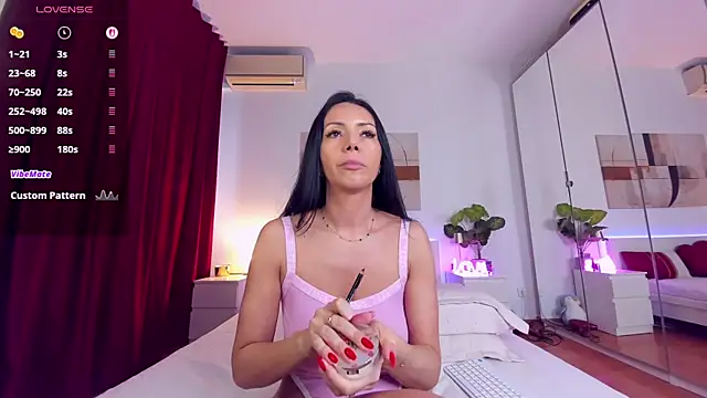 nadeen na online show from February 2026 03:01:01 PM