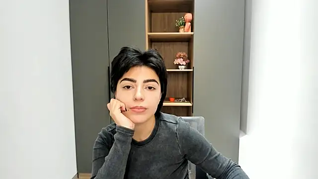 Snapshot of AnissaShyu chatting on October 2025 03:28:02 AM AnissaShyu online show from October 2025 03:28:02 AM
