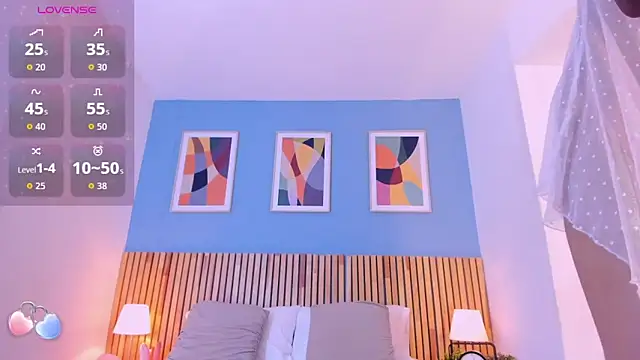 AuroraPinkk online show from March 2026 04:21:01 PM