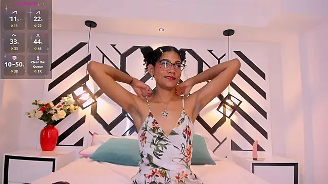 AuroraPinkk online show from December 2025 11:10:01 PM