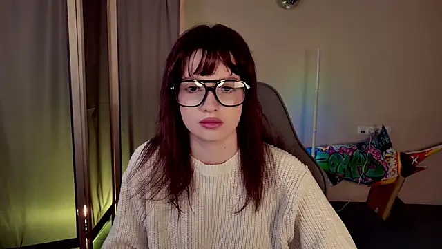 KiraVair online show from April 2026 03:07:01 PM