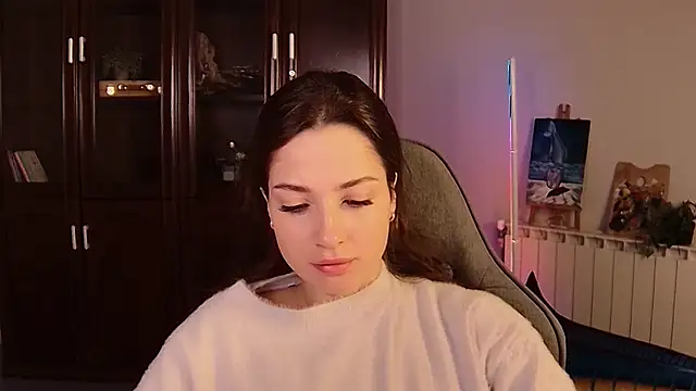 Snapshot of KiraVair chatting on November 2025 05:33:02 AM KiraVair online show from November 2025 05:33:02 AM