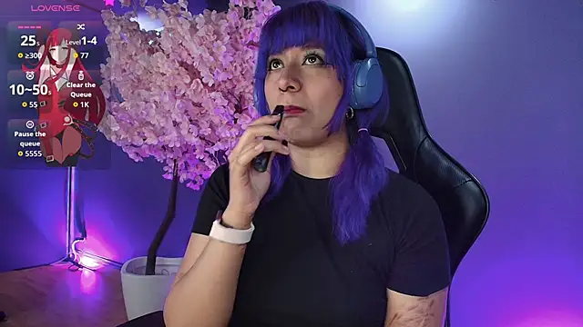 LuanEter online show from December 2025 02:49:02 PM