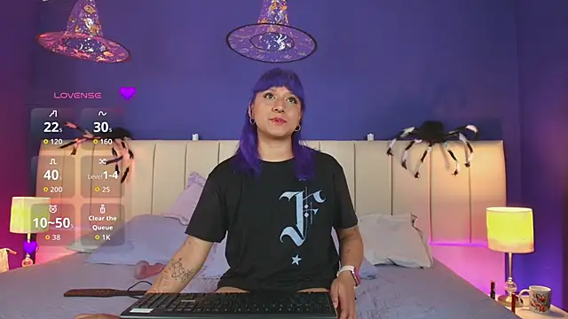 LuanEter online show from October 2025 01:44:02 PM