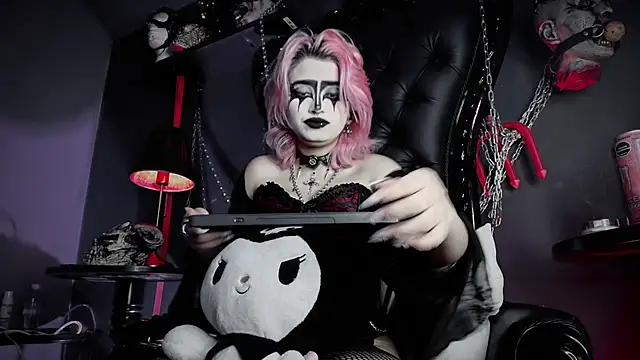 Navier   online show from February 2026 10:33:02 PM