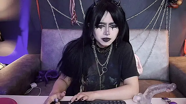 Navier   online show from November 2025 02:07:02 PM