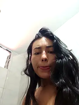 ViolettRouse online show from November 2025 04:00:02 PM