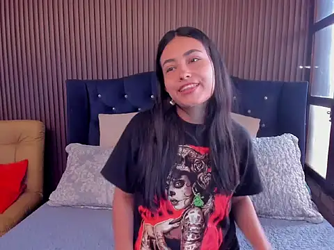 ViolettRouse online show from November 2025 03:16:01 PM