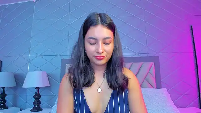 ViolettRouse online show from February 2026 03:34:01 PM