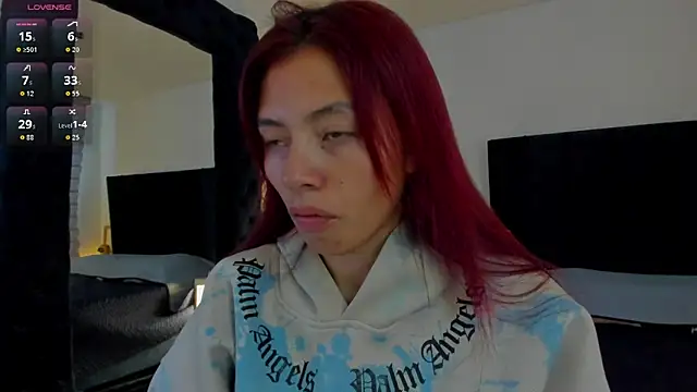 melanie roux   online show from March 2026 12:19:02 PM